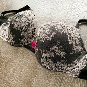 Victorias Secret Dream Angels Push-Up Plunge Bra